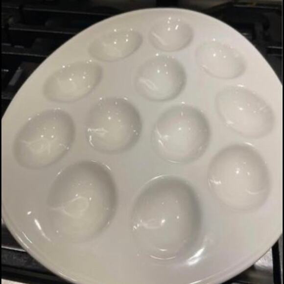 Ceramic white deviled 12 egg holder - Picture 2 of 4